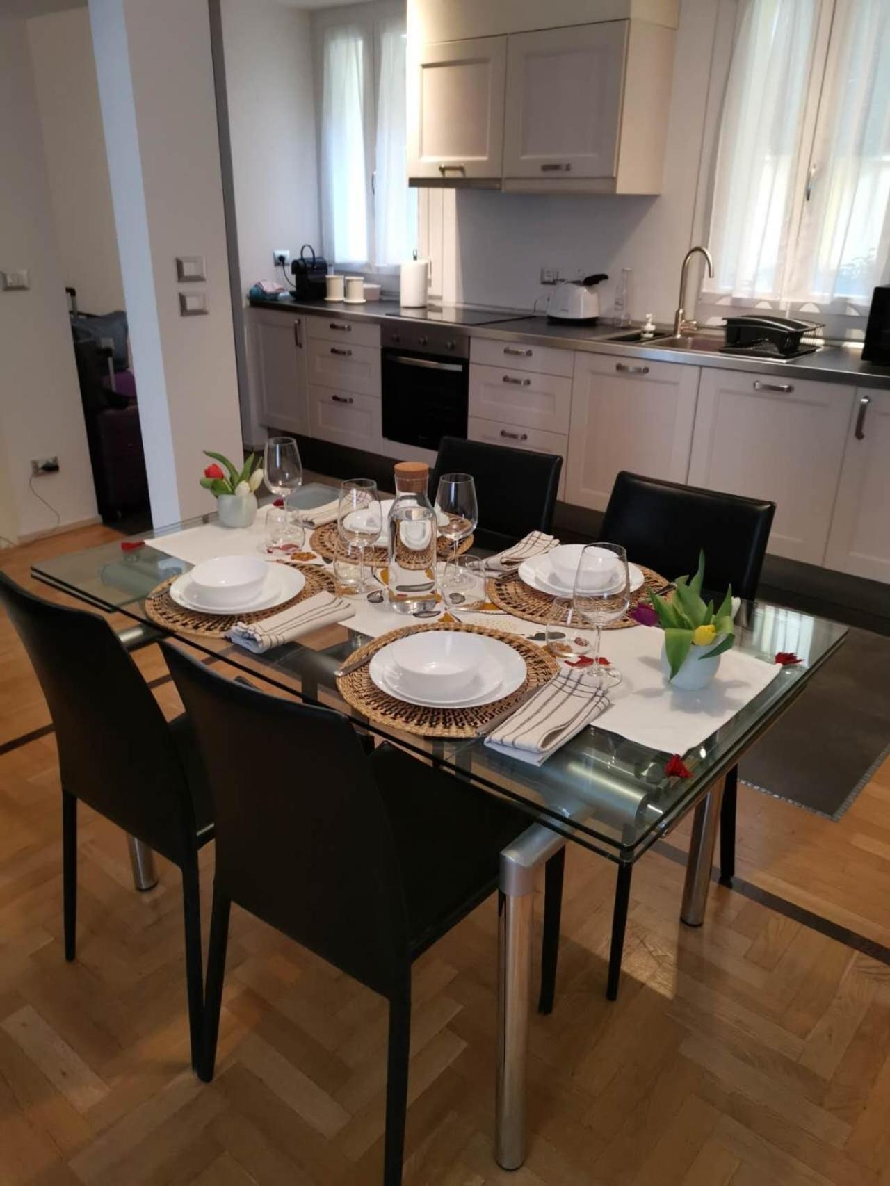 Ca Porticoes Apartment Bologna Esterno foto